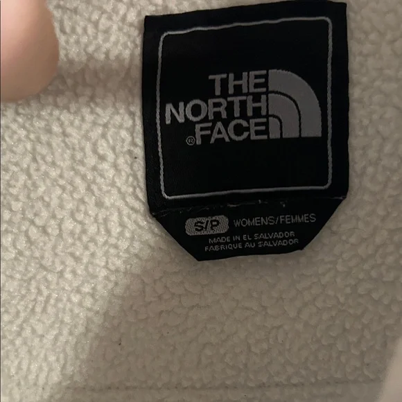 The North Face Women's Gray and White Ski Jacket - Picture 2 of 5